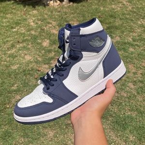 Jordan 1 midnight navy